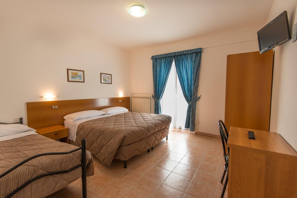 Albergo Della Corte Pescasseroli Extérieur photo